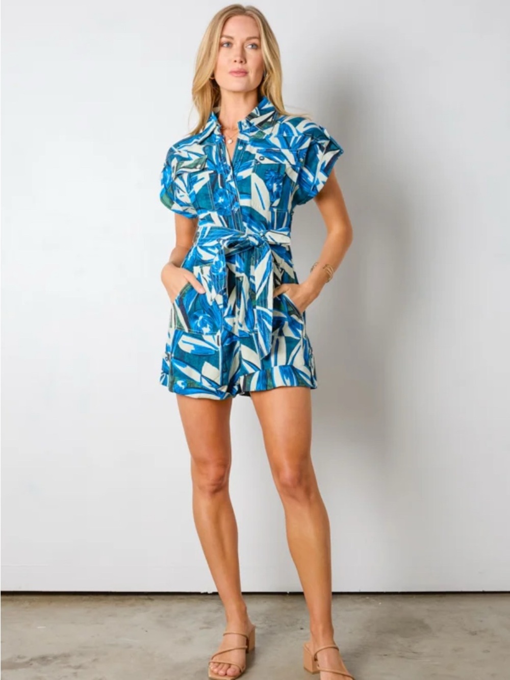 Vestique Romper